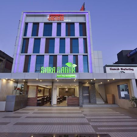 The Eastern Hotel Ankleshwar Buitenkant foto